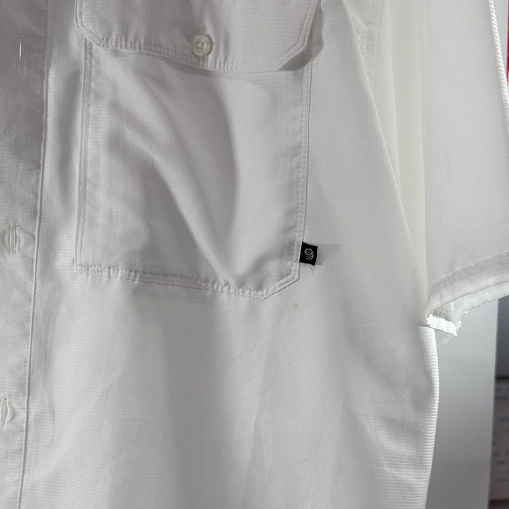 Mountain Hardwear White Casual Button Down Shirt - Picture 4 of 8